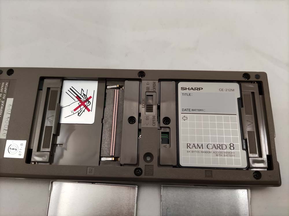 Calculadora Sharp PC-1360 y Tarjeta de Memoria 8kb CE-212M # 696 - Imagen 8
