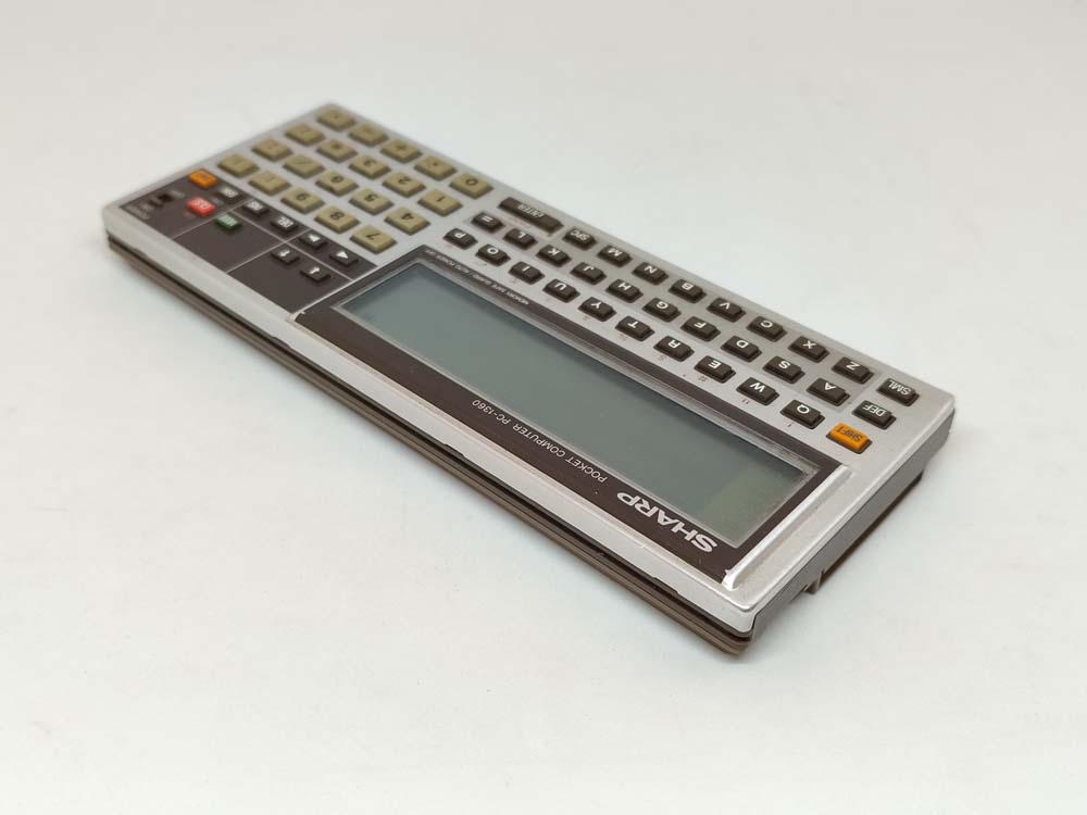 Sharp calculator PC-1360 WITH ERROR #913 - Image 7