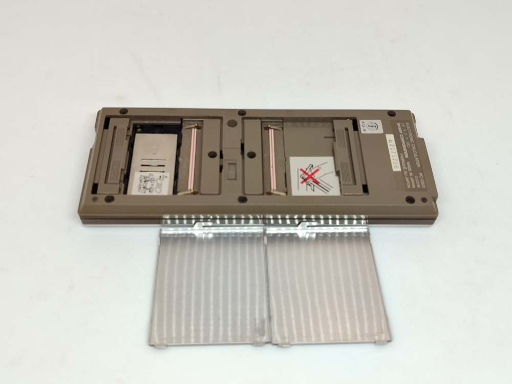 Sharp calculator PC-1360 WITH ERROR #913 - Image 9